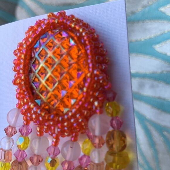 Fabulous coral/orange ab chandelier glass artisan beaded pierced earrings - Picture 11 of 11